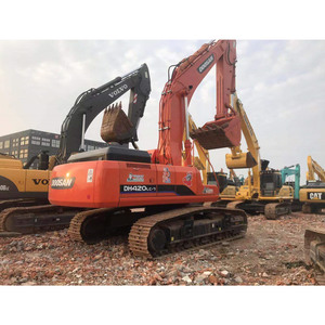 Grande pelle rétrocaveuse d'occasion de 42 tonnes, modèle Doosan DH420-7, peinture d'origine, haute qualité, pelle rétrocaveuse d'occasion Doosan DH420lc-7 en vente - Product Image 3