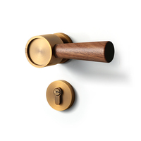 Serrure de porte vintage nordique BAGB avec poignée en noyer massif et base métallique minimaliste, serrure intérieure magnétique silencieuse pour chambre à coucher