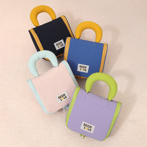 Warna Macaron Baru Gantungan Poliester dengan Ritsleting Pegangan Lembut Tahan Air untuk Tas Kapasitas Besar Organizer Kosmetik Portabel - Product Image 1