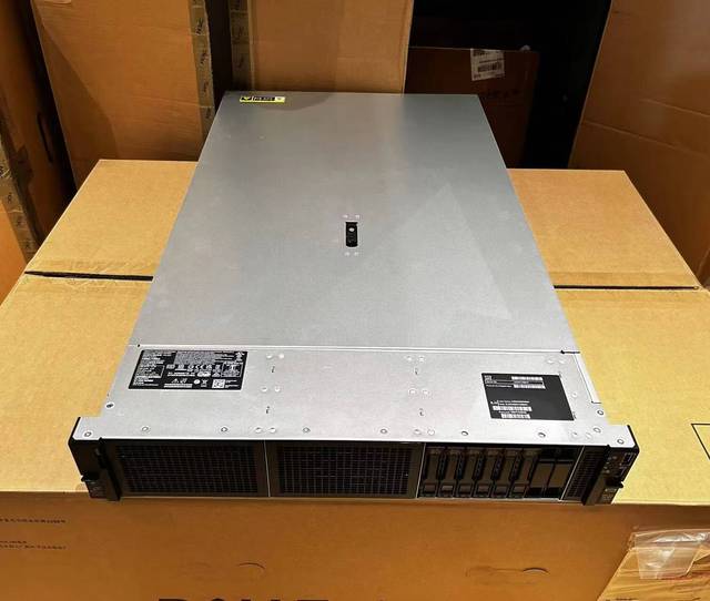 New HPE DL380GEN11 2U Rack Server Intel 2x4410Y 12Core 2.0GHZ 4x32GB DDR5 4800HZ Memory 960G/1.92T SSD 1000W Original Packing