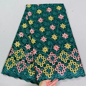 Precio al por mayor, vestido de Color verde, tela de encaje de algodón y bordado de costura con piedras, gasa suiza de algodón para vestido de mujer - Product Image 6