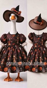 Déguisement d'Halloween pour statue de canard, motif lune et étoiles, avec chapeau de sorcière, vêtements de décoration pour canard de porche, pour jardin et pelouse - Product Image 4