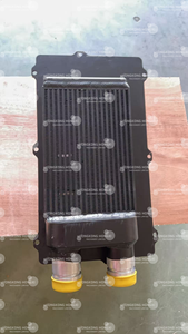 Refroidisseur d'huile 2459335 3755673 pour pelle E365C E374D - Product Image 4