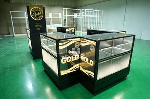 Vetrina Espositiva Personalizzata per Acquirenti di Oro, Bancone in Vetro con Illuminazione a LED e Lightbox del Marchio per Negozi di Gioielli e Metalli Preziosi - Product Image 3