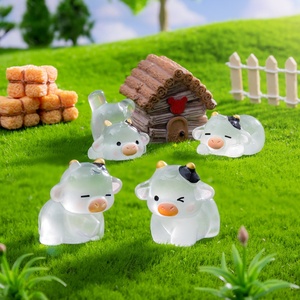 Offres Spéciales : Accessoires en Résine Lumineuse Vache, Ornements Créatifs Miniatures en Résine, Modèles d'Animaux en Résine qui Brillent dans le Noir pour Décoration de Voiture - Product Image 2