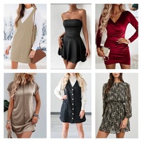 Nouvelle Arrivée : Ballots Mixtes d'Occasion de Vêtements pour Femmes (Crop Tops, Mini Robes en Coton avec Broderie Florale et Dentelle), Couleur Personnalisable, Design Tendance, Été
