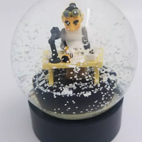 Globe à neige artisanal 3D personnalisé, peint à la main, en résine, miniature de bureau, globe à eau en verre, 10 cm, Art Chinois
