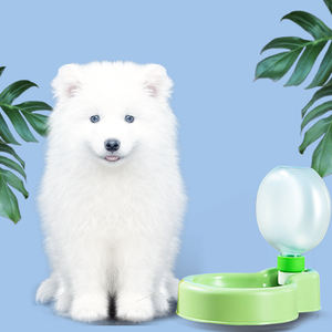 Chien bouteille d'eau bouteille d'eau pliable portable sur distributeur d'eau pour animaux de compagnie à l'extérieur - Product Image 4