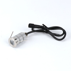 Lumière LED Souterraine 5000K Lumière du Jour IP65 Encastrée en Acier Inoxydable Éclairage Paysager Type III Distribution DC 12V Détection de Mouvement - Product Image 1