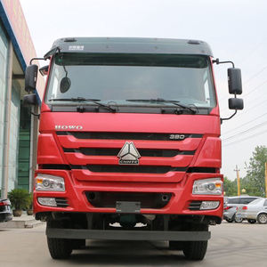 Camion benne rouge HOWO 6x4 d'occasion, diesel, robuste, pour le transport de marchandises lourdes et de chantier - Product Image 5
