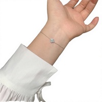 Bracelet porte-bonheur en argent S925 plaqué or, tendance, trèfle à quatre feuilles, zircon étincelant, demi-corde, demi-ficelle rouge, signe du zodiaque, chanceux de l'année