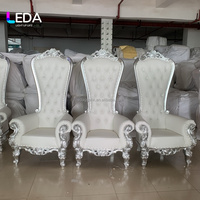 Chaise Trône LEDA Durable en Cuir PU pour Extérieur, Couleur Personnalisable, Dossier Haut, Cadre Or/Argent pour Hôtels, Mariages, Événements et Fêtes