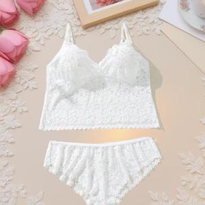 Conjunto de Lencería Sexy y Transparente para Mujer con Top Halter y Encaje, Estilo Europeo y Americano - Product Image 5