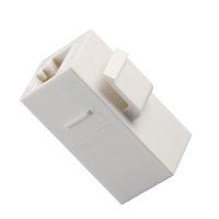 Coupleur de prise Keystone Cat6 RJ45 de haute qualité 8P8C connecteur Ethernet femelle montage sur panneau à 180 degrés pour les applications réseau