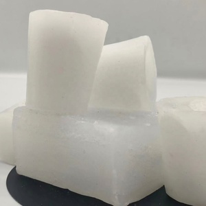 Marque Kunlun de haute qualité 56 58 cire de paraffine entièrement raffinée/cire de paraffine semi-raffinée pour la fabrication de bougies - Product Image 1