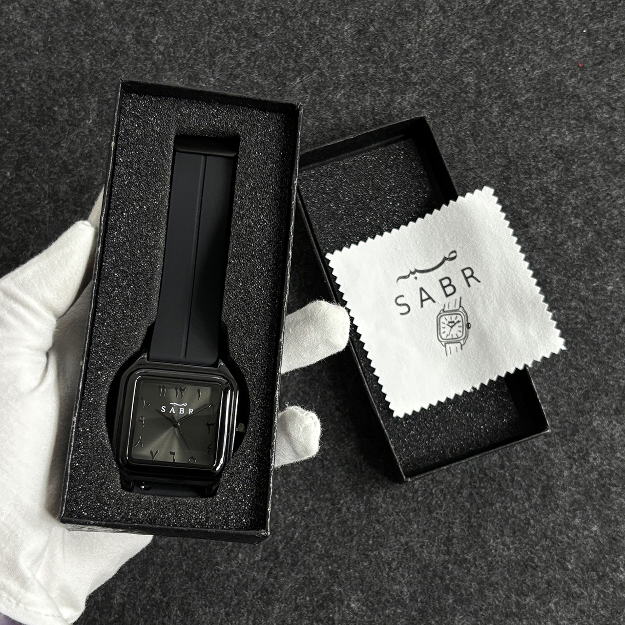 1235-1 Noir