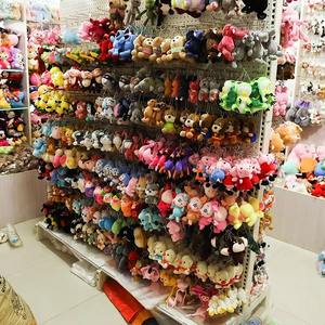 Barato de fábrica: Llavero de peluche mini de 10 cm con diseño de máquina de grúa, muñeco de máquina expendedora de garras, colgante de juguete de animal de peluche de 3-4 pulgadas para fiestas - Product Image 6