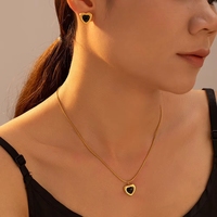 Juego de Joyería de Fábrica al por Mayor para Fiestas, Collar y Aretes de Acero de Titanio con Forma de Corazón Negro
