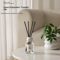 Diffuseur d'arômes sans flamme, série florale créative, bouteille en verre, pour maison, chambre, voiture, parfum léger, longue durée 60-90 jours, avec bâtonnets