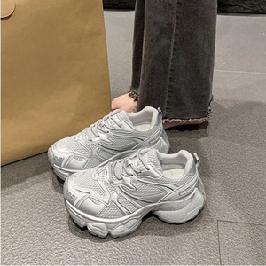 Nuevas Zapatillas de Plataforma de Lujo para Mujer 2025: Diseño de Marca, Aumento de Altura, Estilo Moderno - Product Image 5