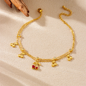 Linda tobillera de doble cadena con colgante de cereza, chapada en oro, de acero inoxidable, con dije de corazón esmaltado, cereza y cristal redondo, tobilleras delicadas - Product Image 4
