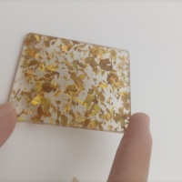 Feuille acrylique transparente de 3mm d'épaisseur avec de grands flocons de feuilles d'or
