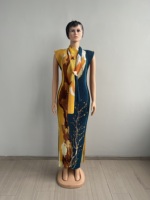 Robe longue légère et ajustée avec ceinture froissée, grande taille, pour femmes adultes, collection 2026, vente chaude du fabricant d'origine, avec foulard assorti