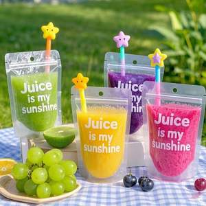 Sac d'emballage en plastique personnalisé avec sangle pour l'eau, les boissons et les boissons Pochette à jus sur pied sécurisée avec paille pour le lait - Product Image 3