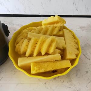 Exprimidor automático de piña con prensa en frío, producto en oferta - Product Image 2