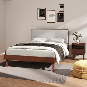 Juego de Dormitorio Wyller de 2 Piezas, Cama Queen Size Moderna con Mesita de Noche, en Madera de Nogal Natural - Product Image 1