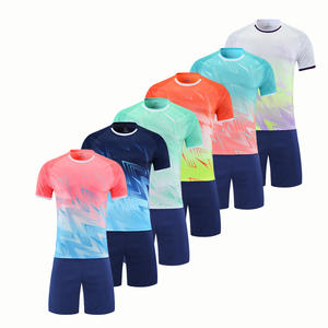 ชุดฟุตบอลกางเกงขาสั้นผ้าโพลีเอสเตอร์ New100 % ผ้าแห้งเร็วชุดฟุตบอลสำหรับเด็กปรับแต่งได้ทุกเพศแบบอัตโนมัติ - Product Image 1