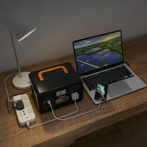 Générateur solaire d'urgence hors réseau 300w Batterie rechargeable Station d'alimentation portable extérieure 300W - Product Image 5