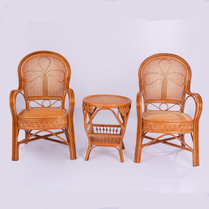 Elegante y resistente silla <span class=keywords><strong>de</strong></span> jardín <span class=keywords><strong>de</strong></span> ratán con reposabrazos <span class=keywords><strong>de</strong></span> caña <span class=keywords><strong>de</strong></span> madera maciza para hoteles al aire libre bodas <span class=keywords><strong>apartamentos</strong></span> patios o villas - Product Image 4