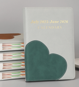 A5 créatif 2026 cahier en forme de coeur nouvel an calendrier <span class=keywords><strong>livre</strong></span> couture reliure épaissie travail bloc-notes Portable élégant PU - Product Image 2