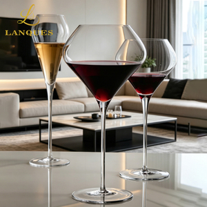 Ensemble <span class=keywords><strong>de</strong></span> verres à vin en cristal sans plomb soufflé à la main Lanques Modern, pour vin rouge, vin <span class=keywords><strong>blanc</strong></span>, passe au lave-vaisselle - Product Image 1