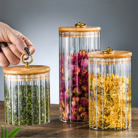 Pot à épices rond en verre borosilicate transparent à rayures avec couvercle en bambou sérigraphié pour chocolat, bonbons et assaisonnements