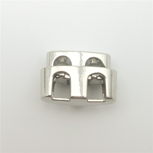 Accesorios al por mayor <span class=keywords><strong>de</strong></span> la ropa <span class=keywords><strong>de</strong></span> la hebilla del resorte del cordón del metal <span class=keywords><strong>de</strong></span> la nariz del <span class=keywords><strong>cerdo</strong></span> <span class=keywords><strong>de</strong></span> la calidad - Product Image 2