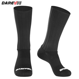 Darevie Fabricante Aero Ciclismo Calcetines Hombres Secado rápido Transpirable Compresión Blanco Negro Calcetines Aero <span class=keywords><strong>Bici</strong></span> - Product Image 1