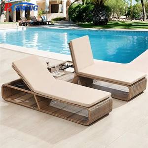 أثاث حمام سباحة للفنادق ، أثاث من الخوص البلاستيكي للاسترخاء مع وسادة ، كرسي صالة الشاطئ ، الروطان ، حديقة خارجية حديثة - Product Image 2