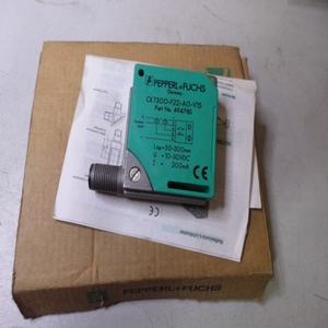 Capteur de mode diffuse PLC et Fuchs - Plage 50..300mm - Olt300-f22-a0-v15 pour produit sous garantie - Product Image 1