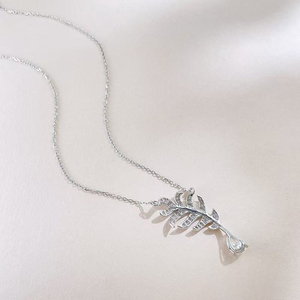 Gentle Pave Diamond Feather Teardrop Adjustable Collarbone Necklace 18K <strong>White</strong> <strong>Gold</strong> Lab Created Diamond Bracelet Necklace <strong>Lockets</strong> - Product Image 3
