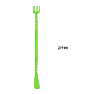 Gratte-dos drôle en plastique à long manche de 47cm pour hommes et femmes avec chausse-pied - Product Image 4