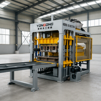 Machine à fabriquer des blocs creux entièrement automatique QT6-15, machine à fabriquer des pavés en béton, machine à fabriquer des blocs préfabriqués pour les projets d'infrastructure