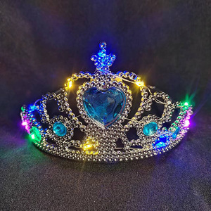 Corona Luminosa per Bambine, Accessorio per Feste di Compleanno, Corona da Principessa con Luce - Product Image 3