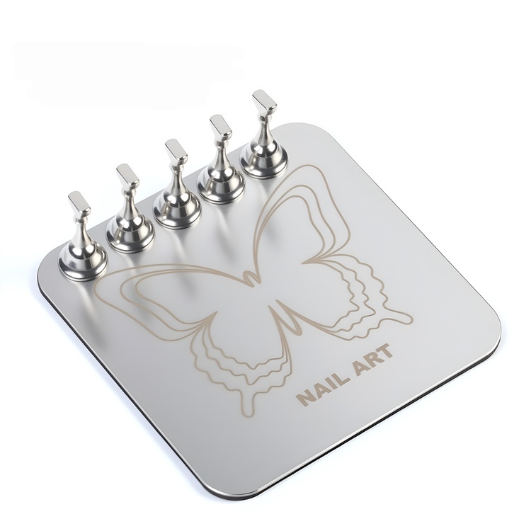 Papillon carré argenté [comprenant 5 pièces]