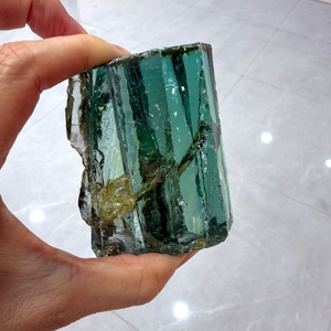 Wholesale Price Uncut Paraiba Green Cubic Zirconia <b>Gems</b> Material Raw <b>Stone</b> for <b>Gems</b> Cutting - Product Image 1