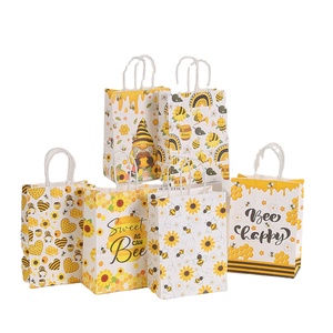 Sac en papier kraft imprimé abeille de dessin animé en gros, style simple et frais, sac fourre-tout en papier pour emballage cadeau, idéal pour les fournitures de fê<span class=keywords><strong>te</strong></span> d'anniversaire - Product Image 1