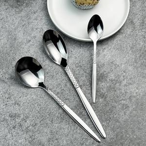 Ensemble de Couverts de Luxe Effet Miroir 5 Pièces en Acier Inoxydable – Couteau, Cuillère et Fourchette pour la Maison et la Restauration – Vente Flash - Product Image 6