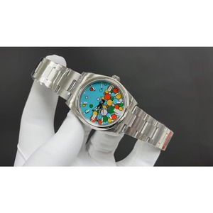 Montre mécanique suisse en verre saphir bleu lumineux, design anti-traces de doigts avec un savoir-faire supérieur de première qualité - Product Image 2