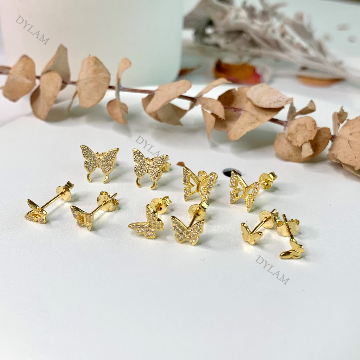 Dylam оптовая продажа минималистский гипоаллергенный Ohrringe 18K позолоченные серьги, ювелирные изделия с цирконием, бабочка шпильки серьги для женщин